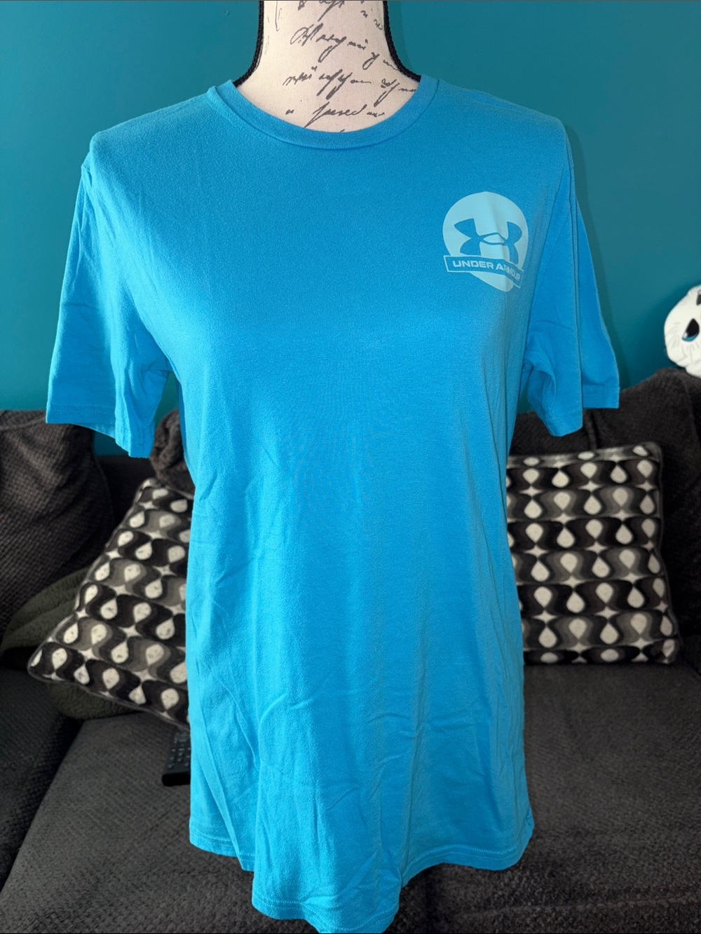 🎉4 for $20 Under Armour Men’s Short Sleeve Tee, Small